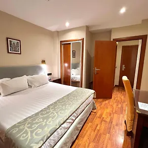 foglaljon itt