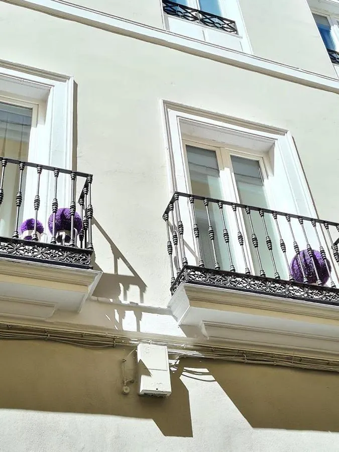 Hostal Hom Museo Sevilla 0*,
