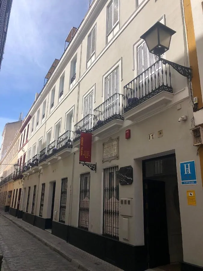 Hostal Hom Museo Sevilla 0*,  España